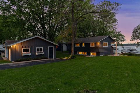 2570 S Shore Dr, Prior Lake, MN 55372