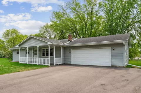 11577 56th St NE, Albertville, MN 55301