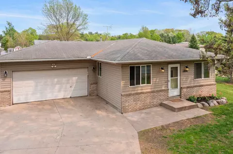 1006 Mulberry St, Taylors Falls, MN 55084