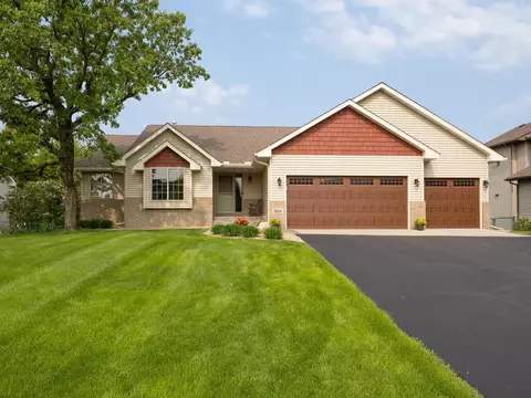 15524 Avocet St NW, Andover, MN 55304