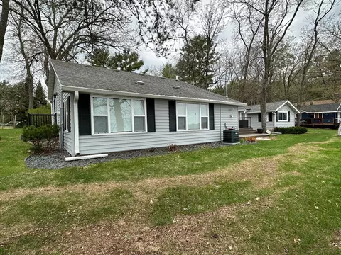 24864 Narrows Dr, Siren, WI 54872