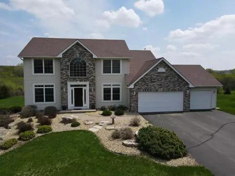 w12030 742nd Avenue, River Falls, WI 54022