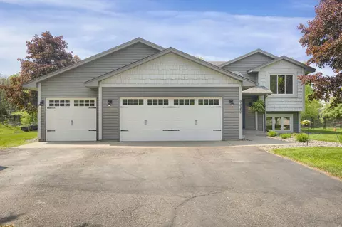9040 168th Ave NW, Ramsey, MN 55303