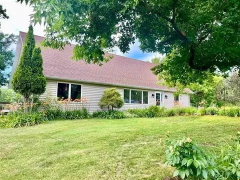 2447 Waller Rd, Carlton, MN 55718