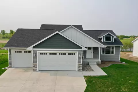 1120 18th St S, Sartell, MN 56377