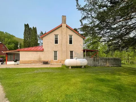 5826 County 21, La Crescent, MN 55947 photo 23