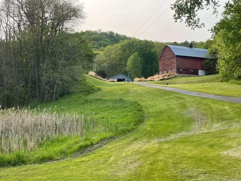 5826 County 21, La Crescent, MN 55947 photo 29