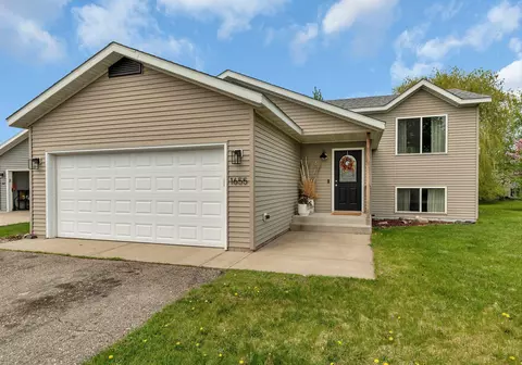 1655 Peach Ct NE, Sauk Rapids, MN 56379
