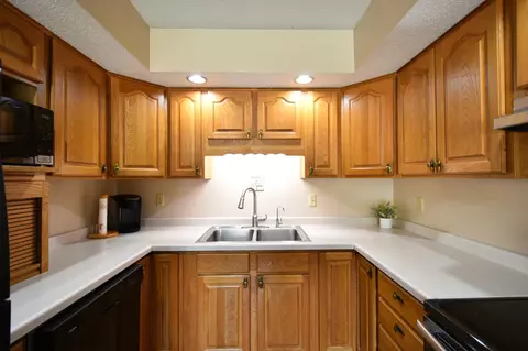 1986 Audrey Ave, Red Wing, MN 55066 photo 3