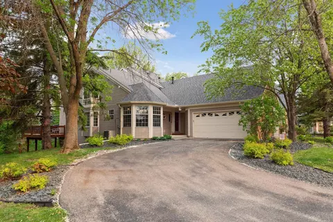 1620 Wexford Way, Woodbury, MN 55125
