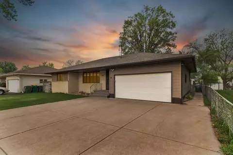 6437 Emerson Ave N, Brooklyn Center, MN 55430