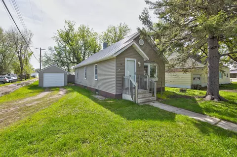 60 W 3rd St, Cottonwood, MN 56229