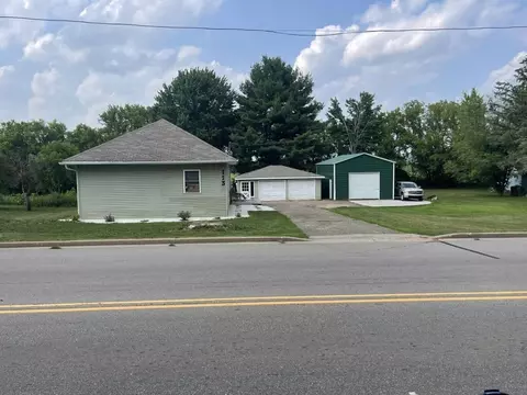 113 Main St, Downing, WI 54734