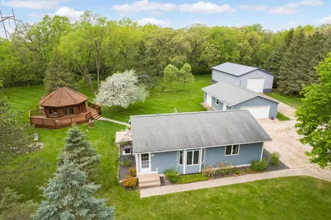 8600 Kimbro Ave S, Cottage Grove, MN 55016