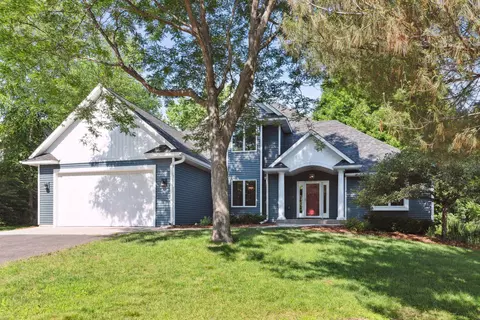2223 Emerald Ct, Hudson, WI 54016