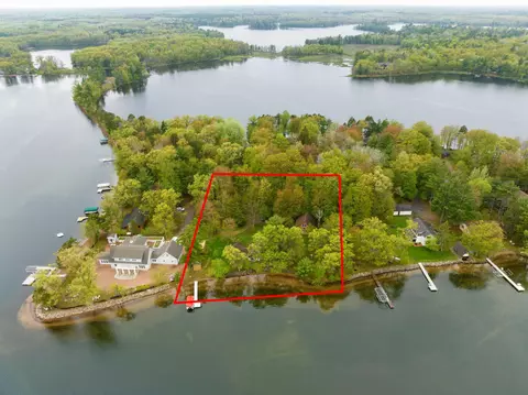 3572 S Peninsula Rd, Webster, WI 54893