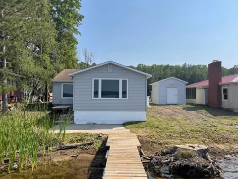 1762 W Shamineau Dr, Motley, MN 56466