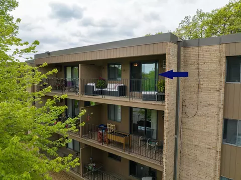 5697 Green Circle Dr #317, Minnetonka, MN 55343