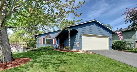 14240 Shore Ln NE, Prior Lake, MN 55372