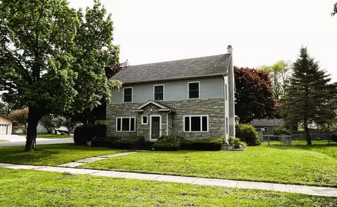 712 N Broadway Ave, Le Roy, MN 55951