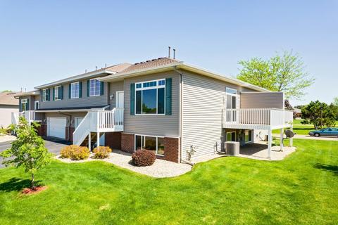 1411 Presidential Dr, Northfield, MN 55057