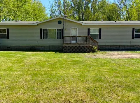 1694 Leon Dr, Mora, MN 55051