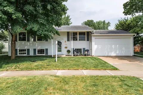 1764 25th Ave NW, Rochester, MN 55901