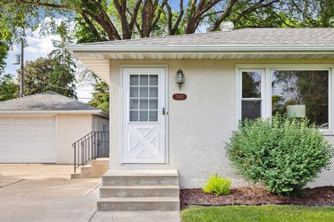 2043 Coral Ln, Eagan, MN 55122