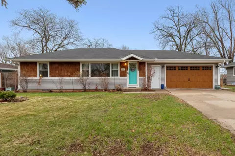 9607 Oakland Ave S, Bloomington, MN 55420