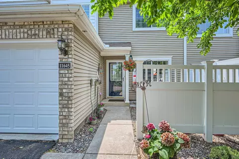 11645 Elmwood Ave N, Champlin, MN 55316
