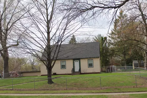 201 7th Ave N, Princeton, MN 55371
