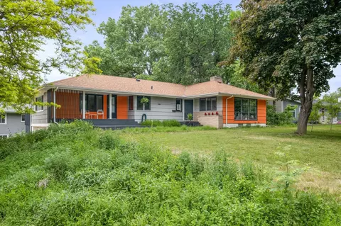 4230 Reservoir Blvd, Columbia Heights, MN 55421