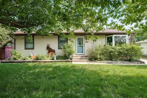 2299 17th Ave E, North Saint Paul, MN 55109