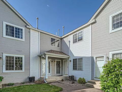 13025 Durum Ct, Eden Prairie, MN 55347