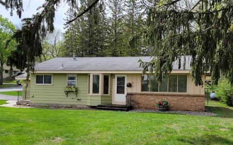 1117 W Wayzata Blvd, Long Lake, MN 55356