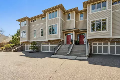 11909 Minnetonka Blvd, Minnetonka, MN 55305