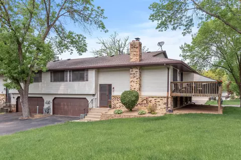 10704 Yukon Ave S, Bloomington, MN 55438