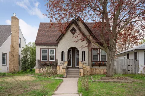 3209 E 25th St, Minneapolis, MN 55406