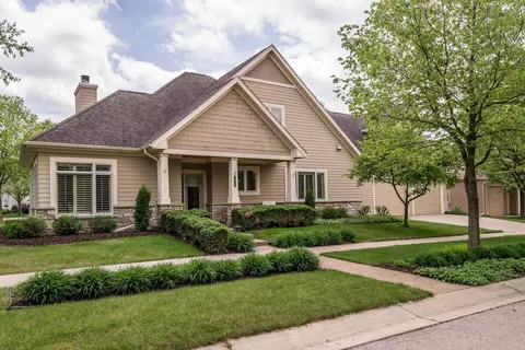2674 Overlook Blvd SW, Rochester, MN 55902