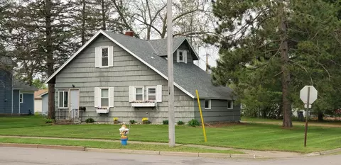 360 2nd Ave NW, Milaca, MN 56353