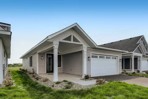 5240 217th St W, Farmington, MN 55024