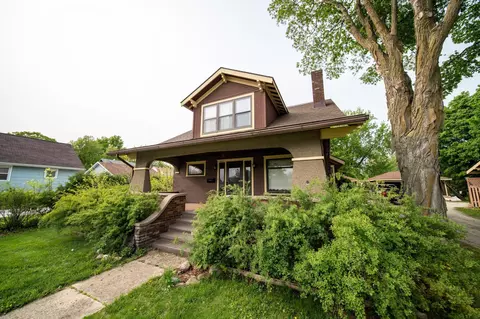 307 W Grant St, Spring Valley, MN 55975