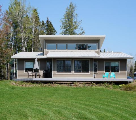 2740 Lauren Rd, Duluth, MN 55804