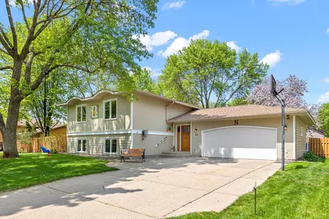 215 E Custer St, Litchfield, MN 55355