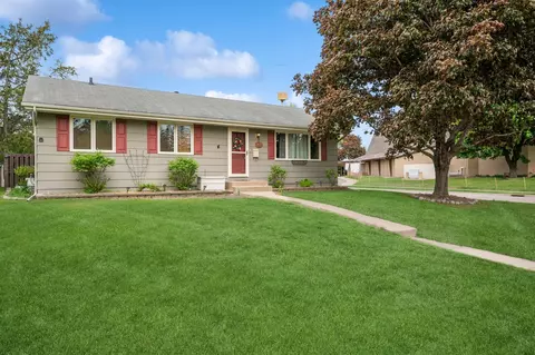 4621 Hampshire Ave N, Crystal, MN 55428