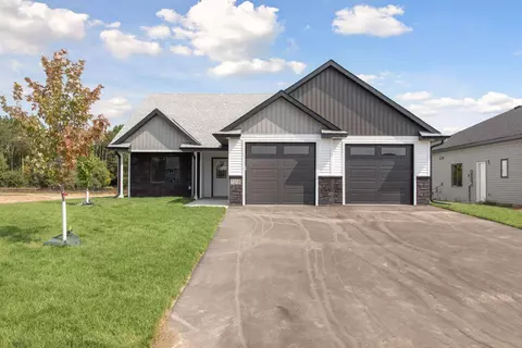 1318 Tiger Ct NE, Isanti, MN 55040