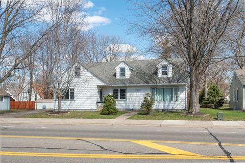 20670 Holyoke Ave, Lakeville, MN 55044