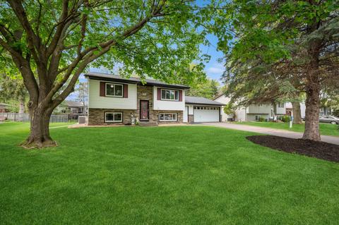 4945 Woodcrest Rd, White Bear Lake, MN 55110