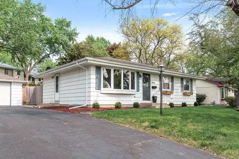 8467 Morris Ave S, Bloomington, MN 55437