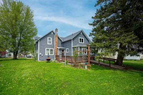 120 Lulu Ave E, Almena, WI 54805